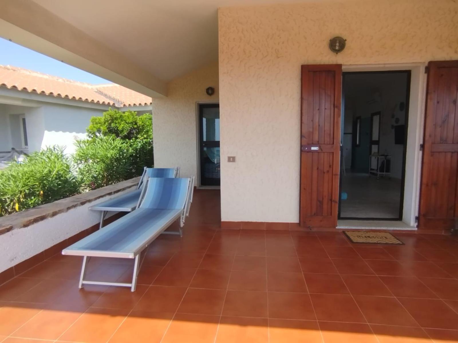 Villa Vista Mare Cala Ginepro Punta Molara ภายนอก รูปภาพ