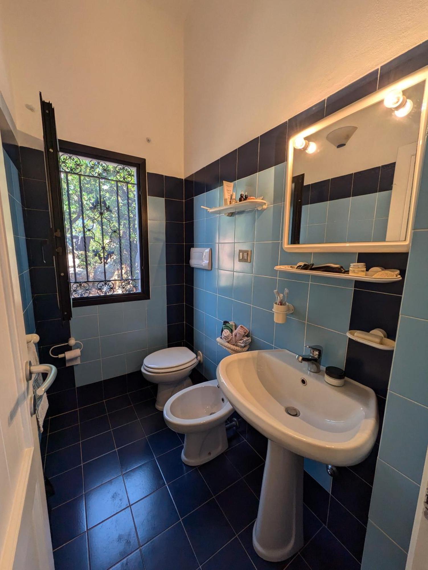 Villa Vista Mare Cala Ginepro Punta Molara ภายนอก รูปภาพ