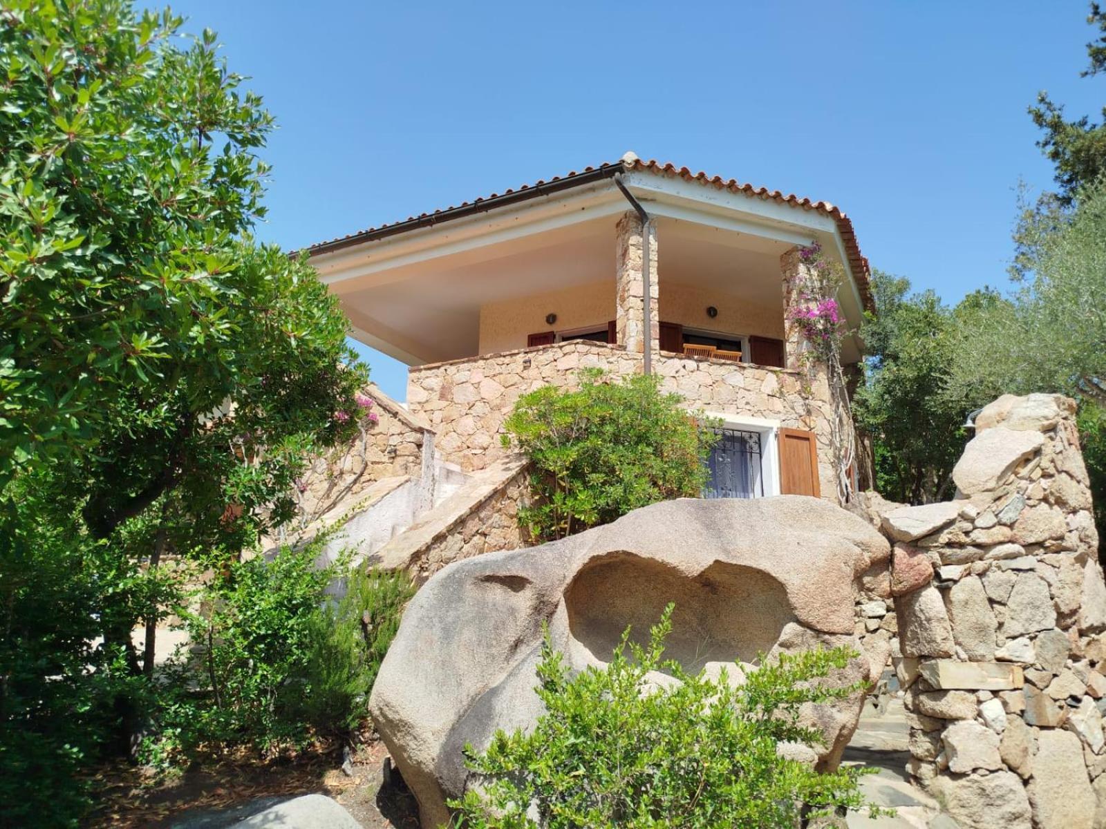 Villa Vista Mare Cala Ginepro Punta Molara ภายนอก รูปภาพ