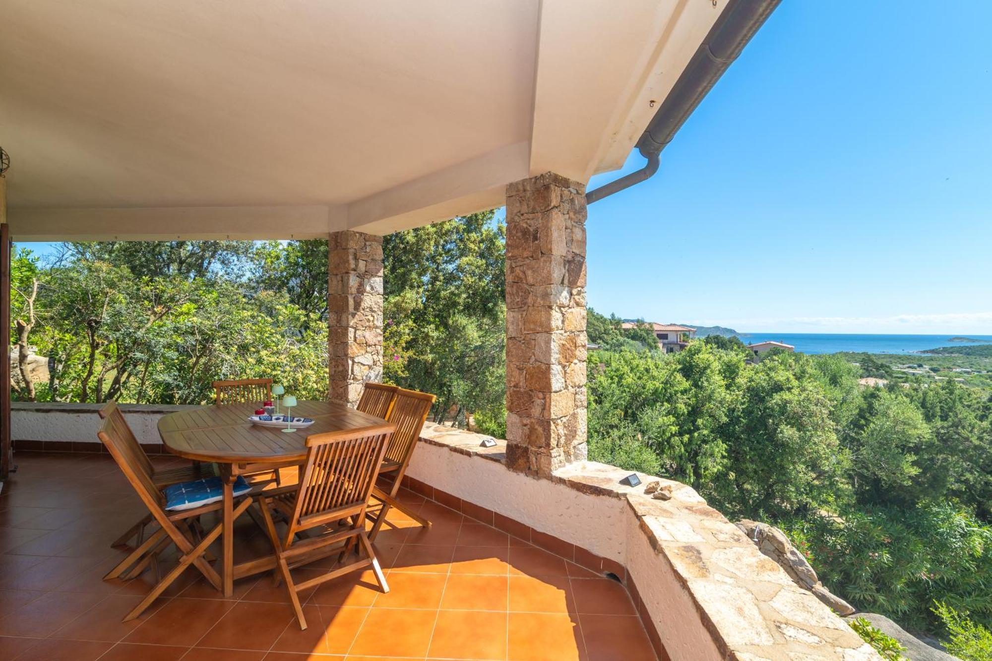 Villa Vista Mare Cala Ginepro Punta Molara ภายนอก รูปภาพ